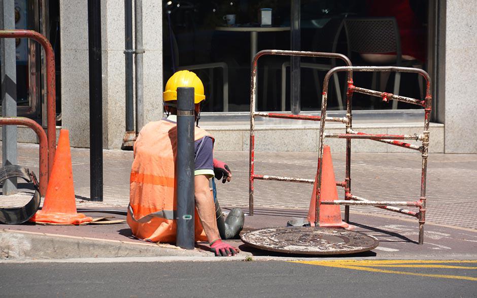 comment déboucher des wc Paris